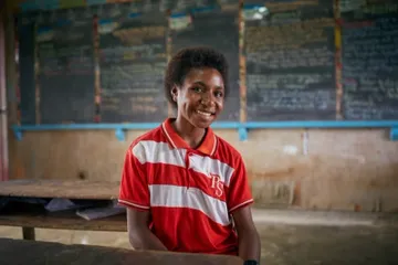 Vidas que ayudamos a cambiar Nancy (Papúa Nueva Guinea)